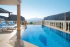 Antalya ka ta lks havuzlu yazlk villa