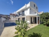 Havuzlu her odada banyo 220 m2 4+1  kullanim alanl
